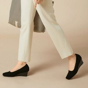 Vivaia Margot Wedge Pro Square Toe Heels, Size 10